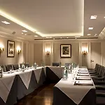 Palace 5*