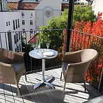 Отель Palace 5*