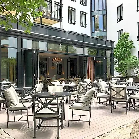 Palace 5* München