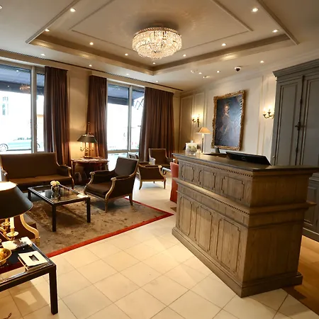 Palace 5*